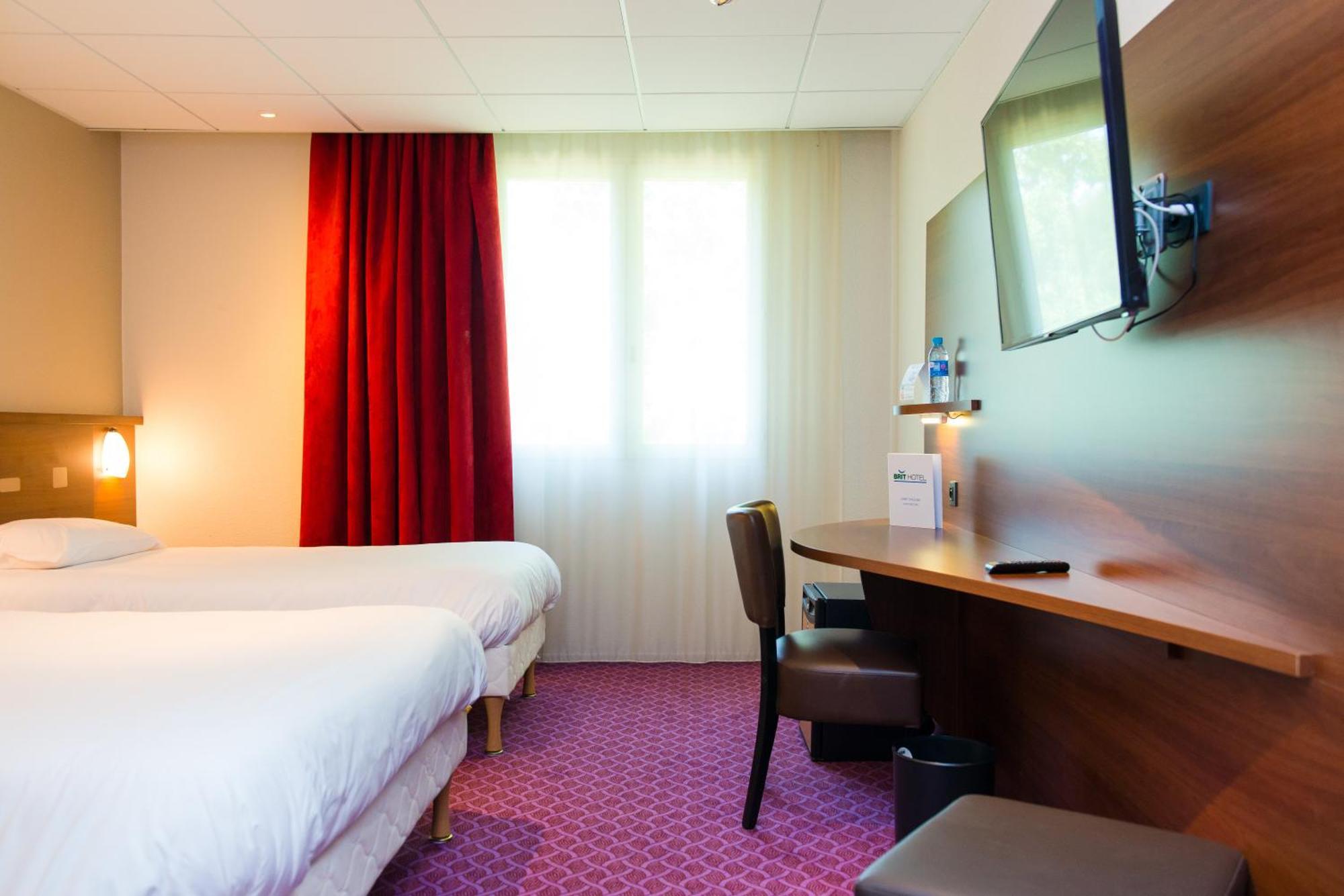 Brit Hotel Nantes Vigneux - L'Atlantel Exterior foto